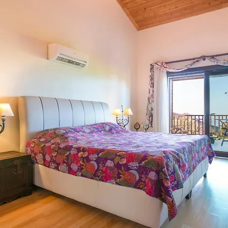 Islamlar Sleeps 9 Pool Air Con Wifi Villa